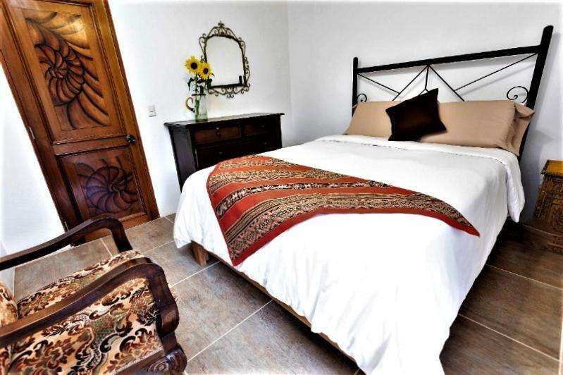 Intirumi Inn Caraz Εξωτερικό φωτογραφία